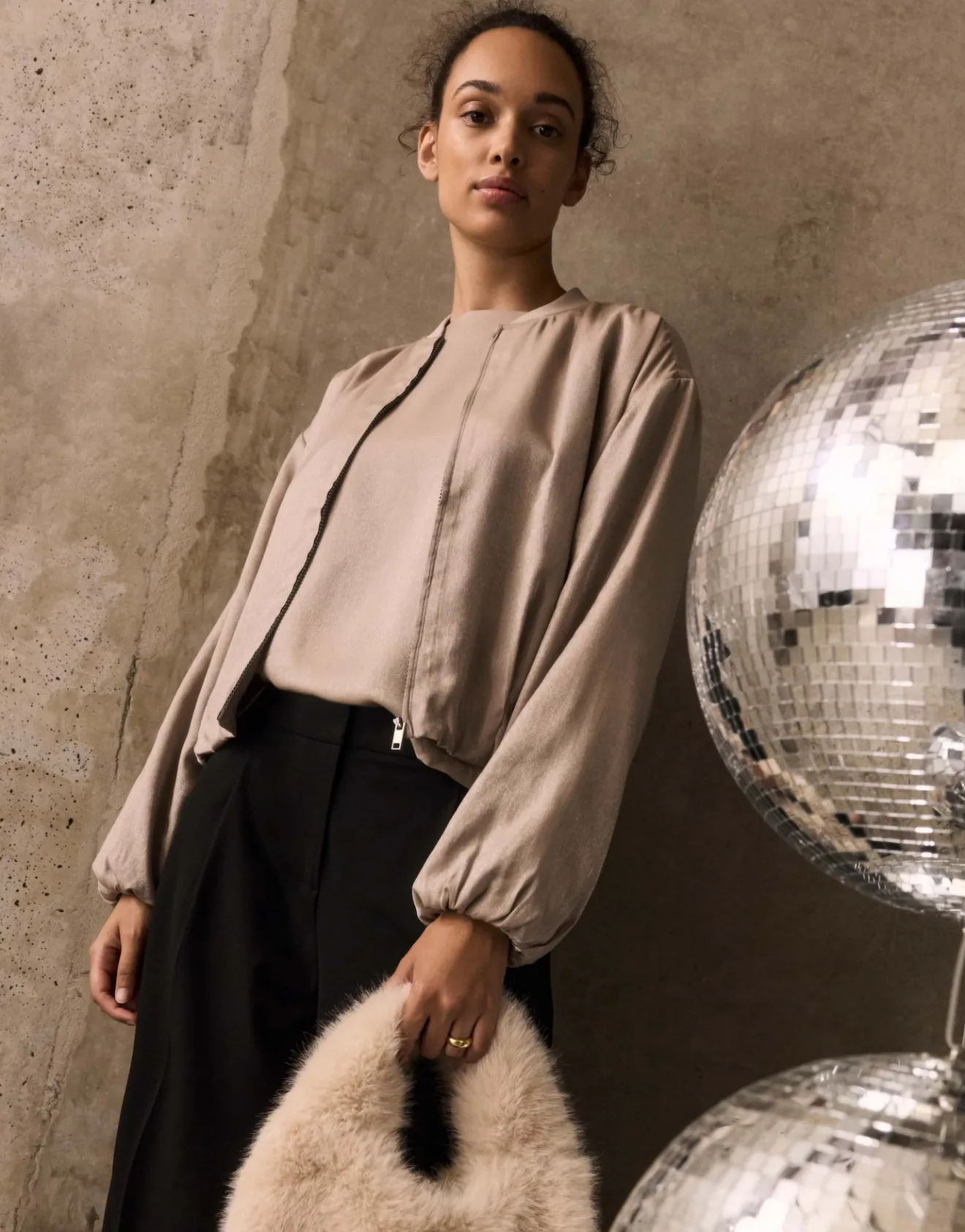 Discount Blouson JALETTA Regular aus schimmerndem Viskose Mix Blazer & Westen