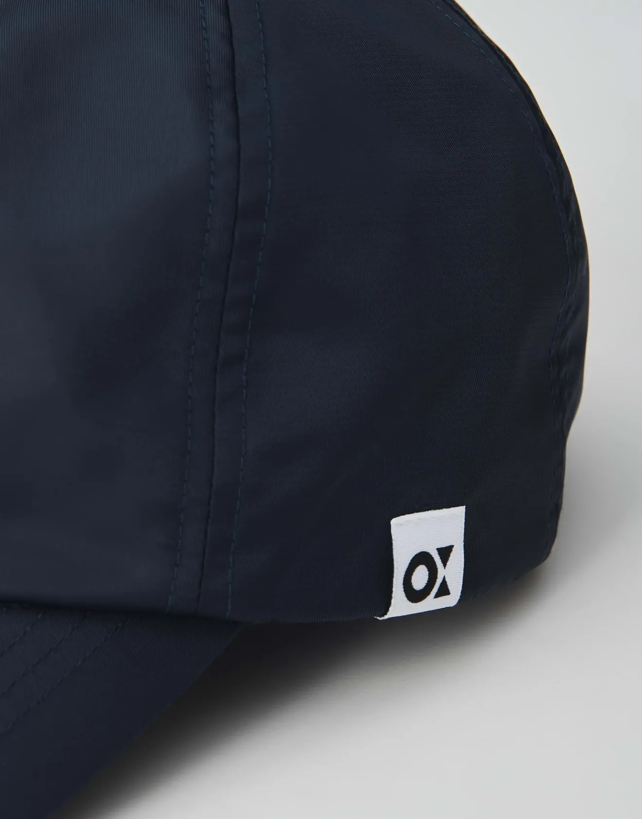 Clearance Cap ALURI aus Nylon Accessoires