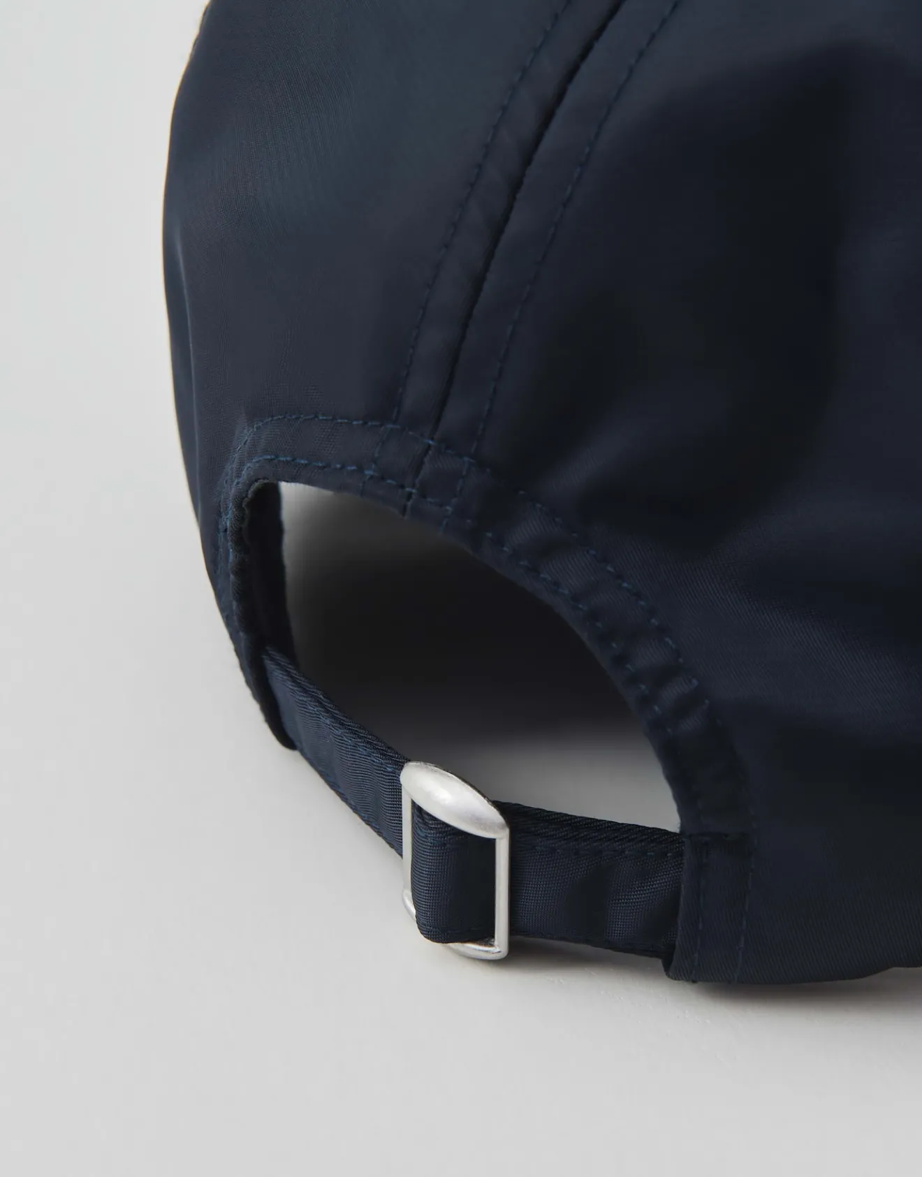 Clearance Cap ALURI aus Nylon Accessoires