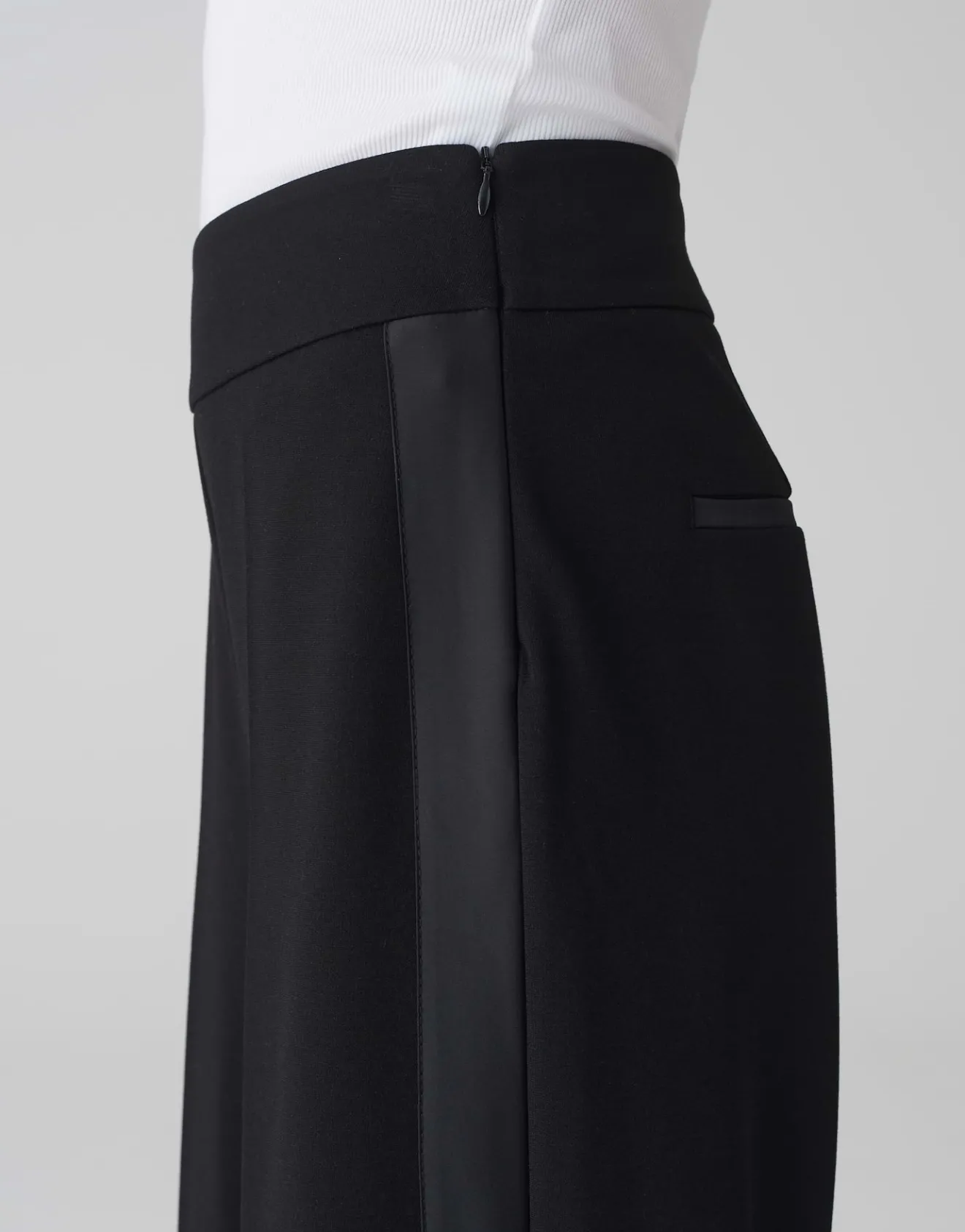 Store Culotte MISHA SATIN Wide mit glänzendem Galonstreifen Hosen