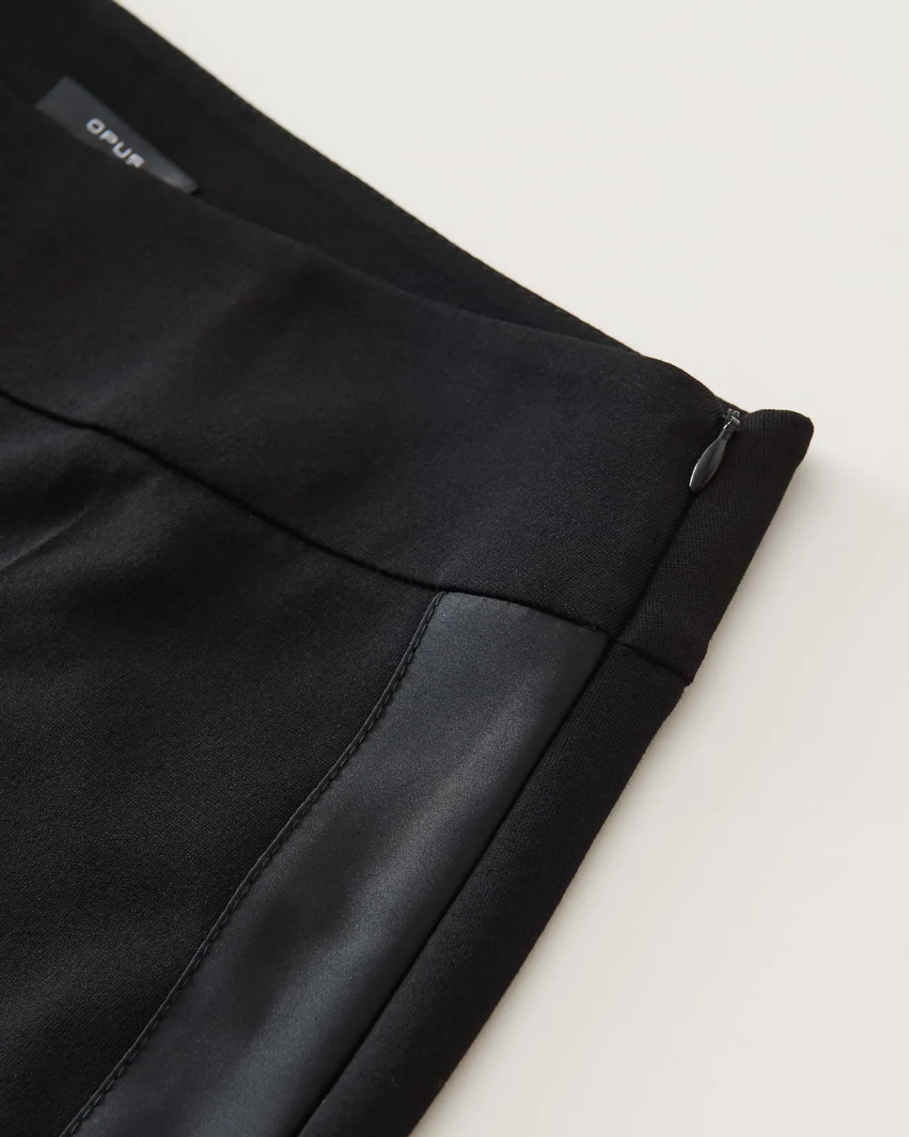Store Culotte MISHA SATIN Wide mit glänzendem Galonstreifen Hosen