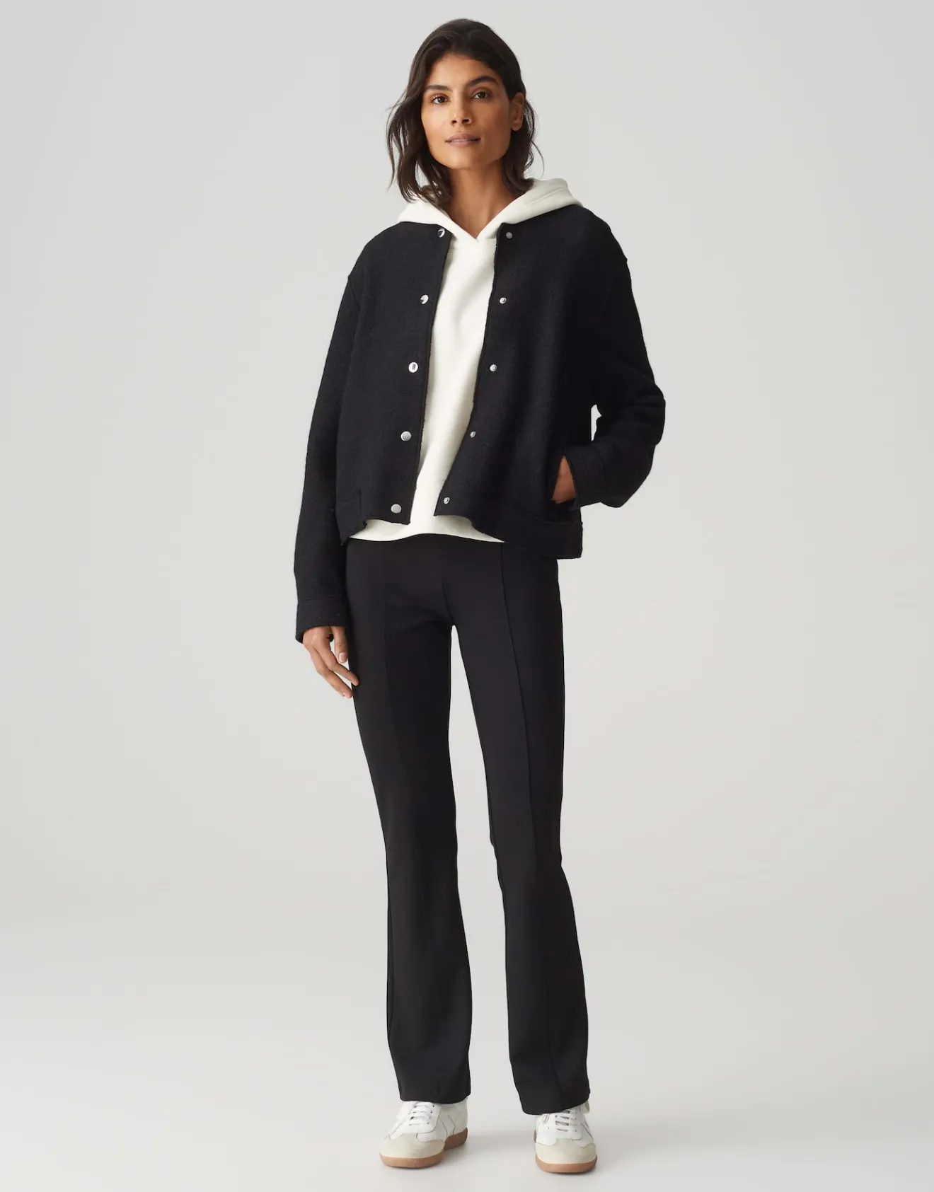 New Flared Pants ERJA SPORTY mit elastischem Gummibund Hosen