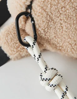 Outlet Gürteltasche ATECTA aus Teddyfell Accessoires