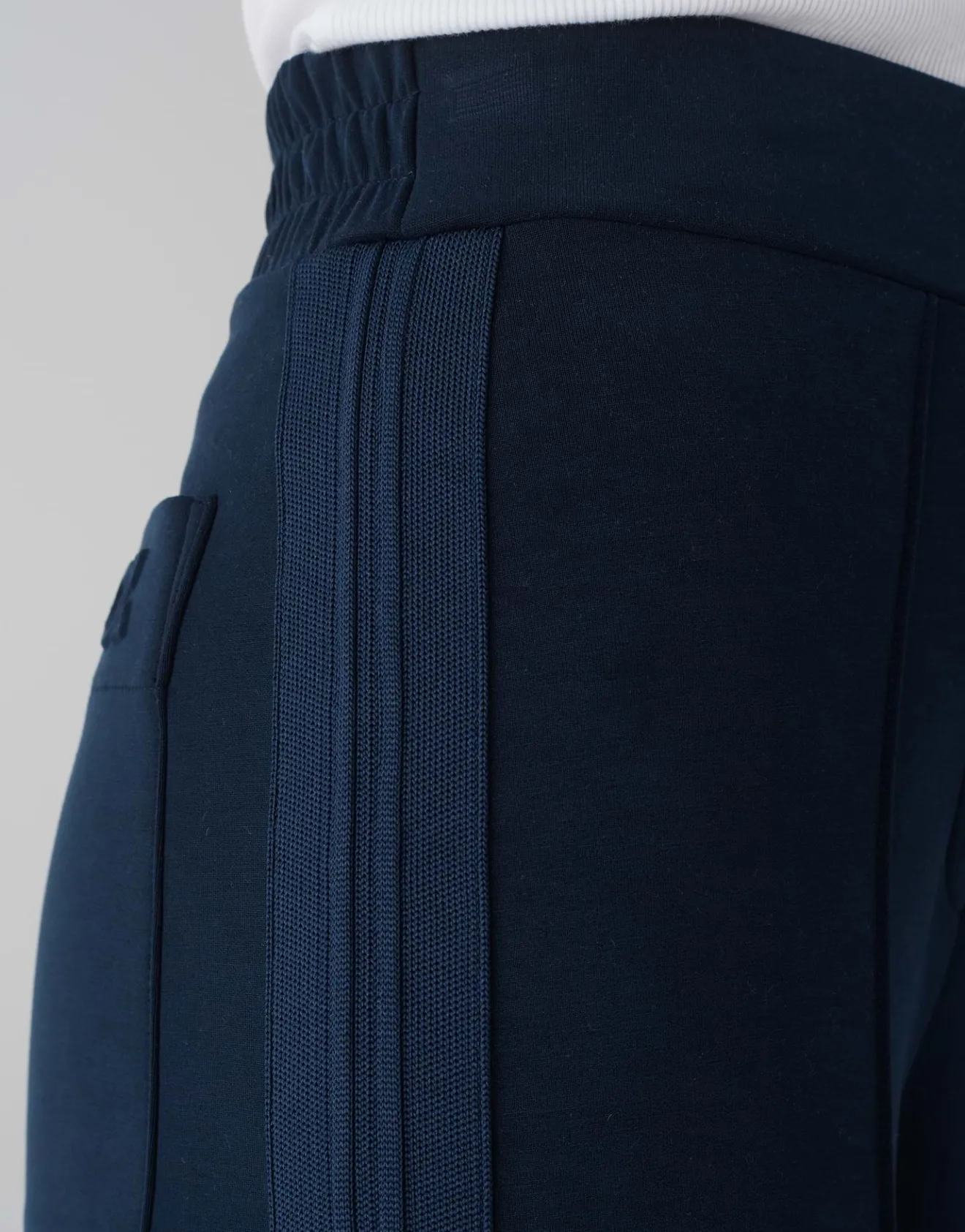 Shop Jogpants MAGATO Wide aus weichem Modal Mix Hosen