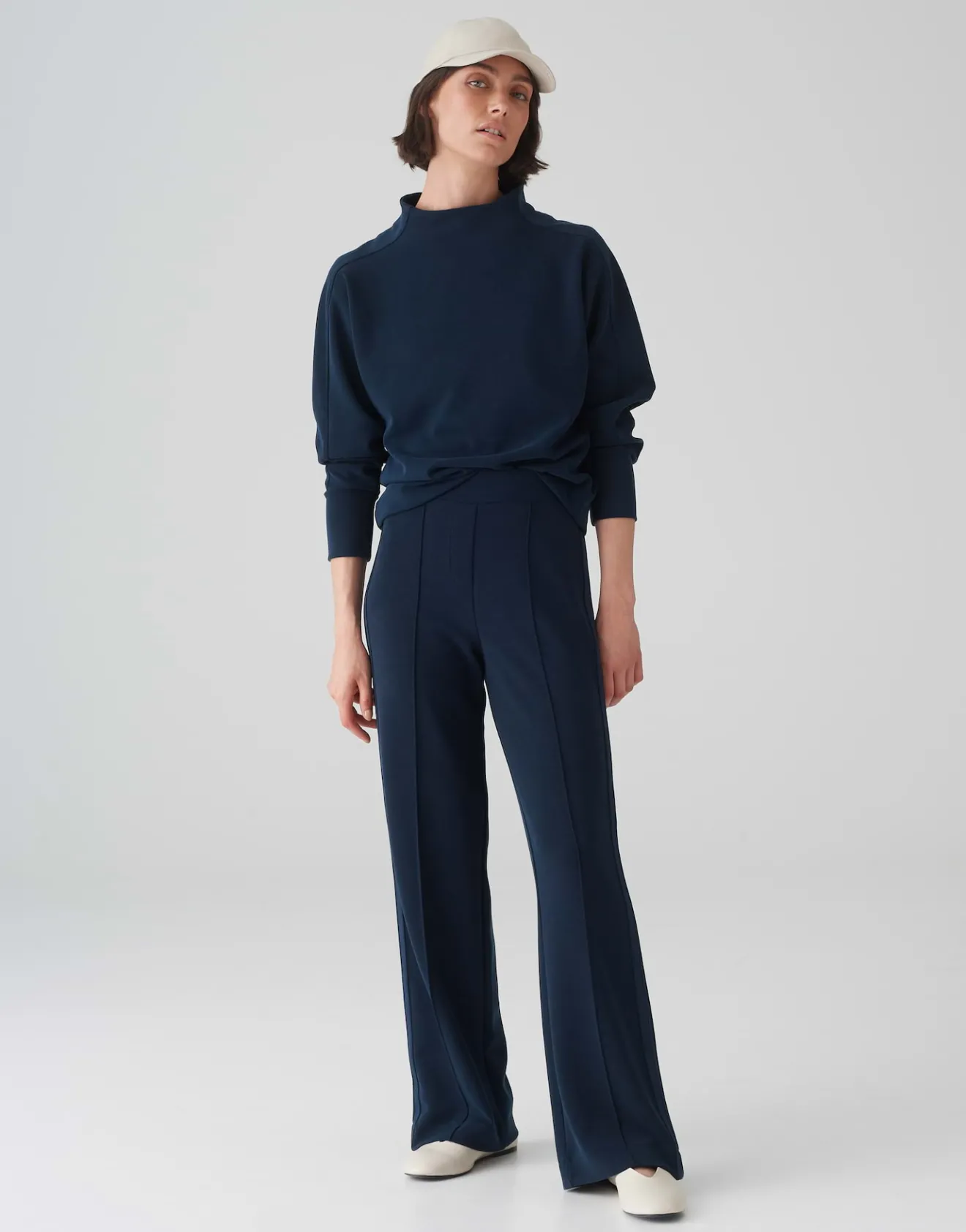 Shop Jogpants MAGATO Wide aus weichem Modal Mix Hosen
