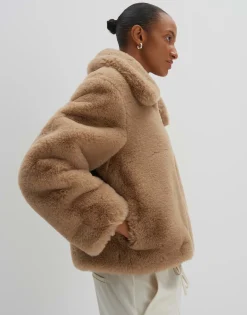 Fashion Kurze Fakefur Jacke VARIAH Loose Jacken & Mäntel