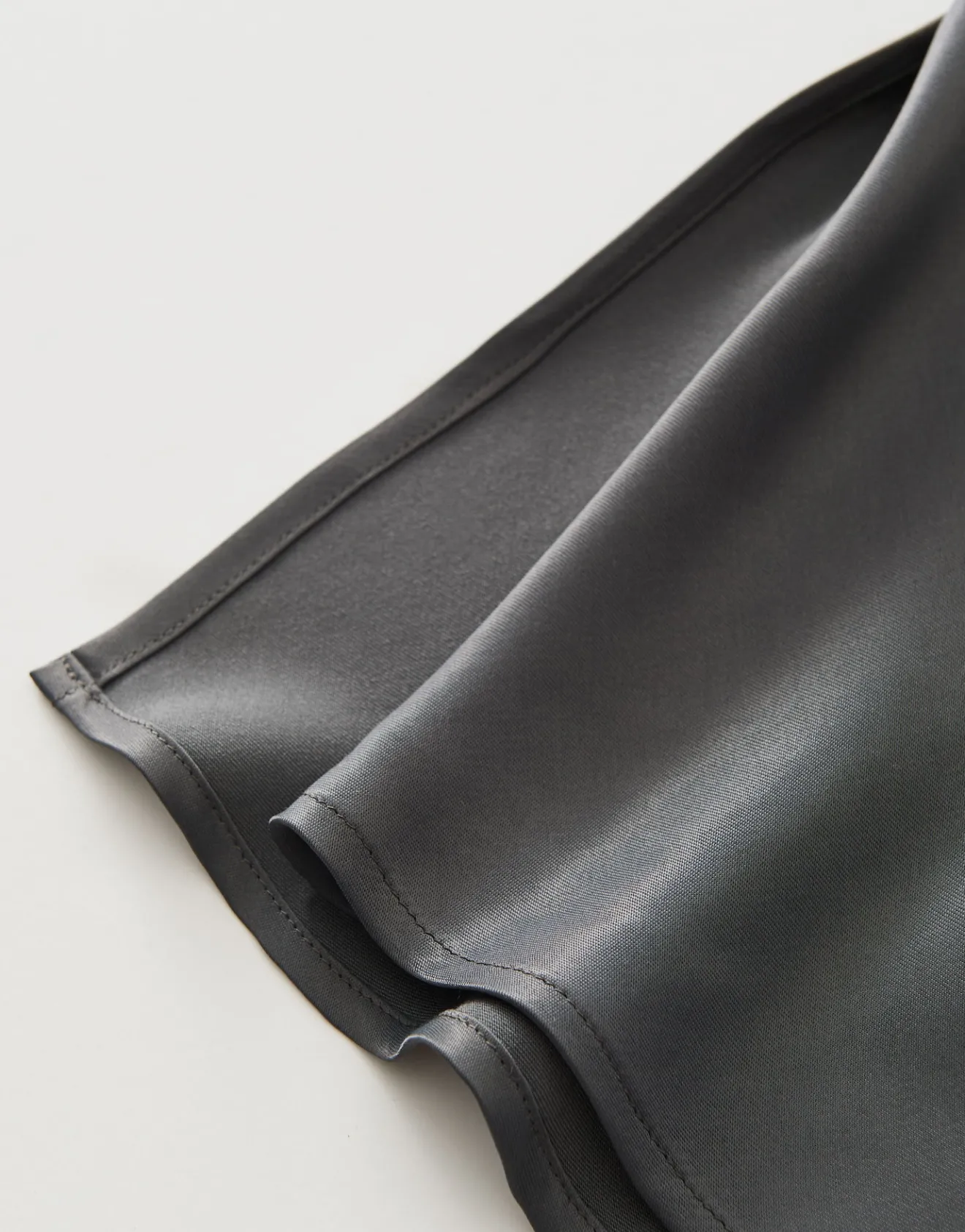 Cheap Midirock ODINI PURE aus Satin Röcke