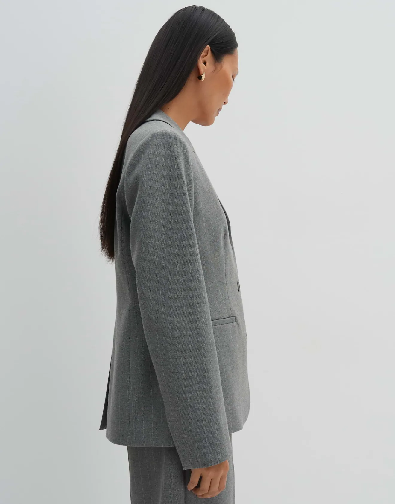 Flash Sale Nadelstreifenblazer NILO Regular aus Viskose Mix Blazer & Westen