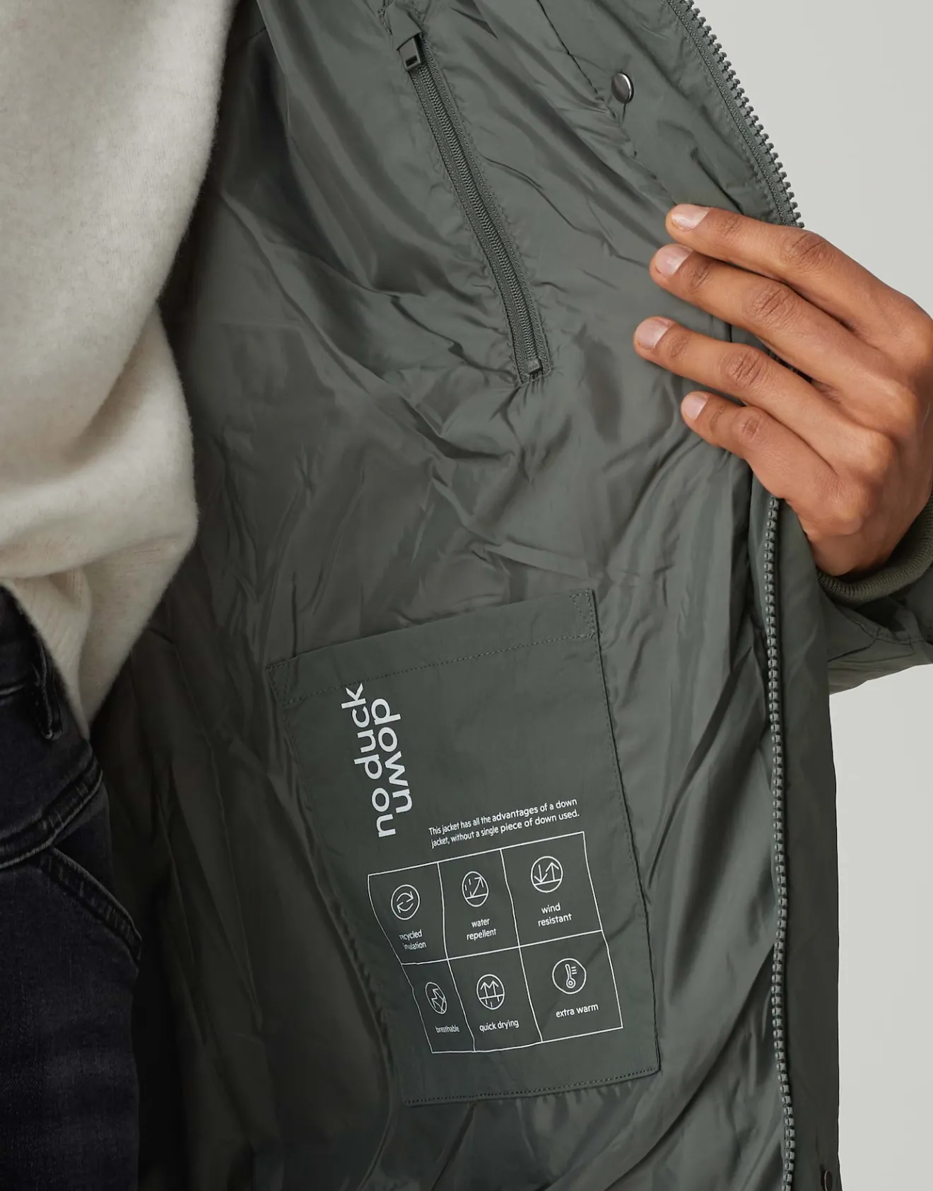 Discount Steppmantel HALLINE Regular aus synthetischen Daunen Jacken & Mäntel