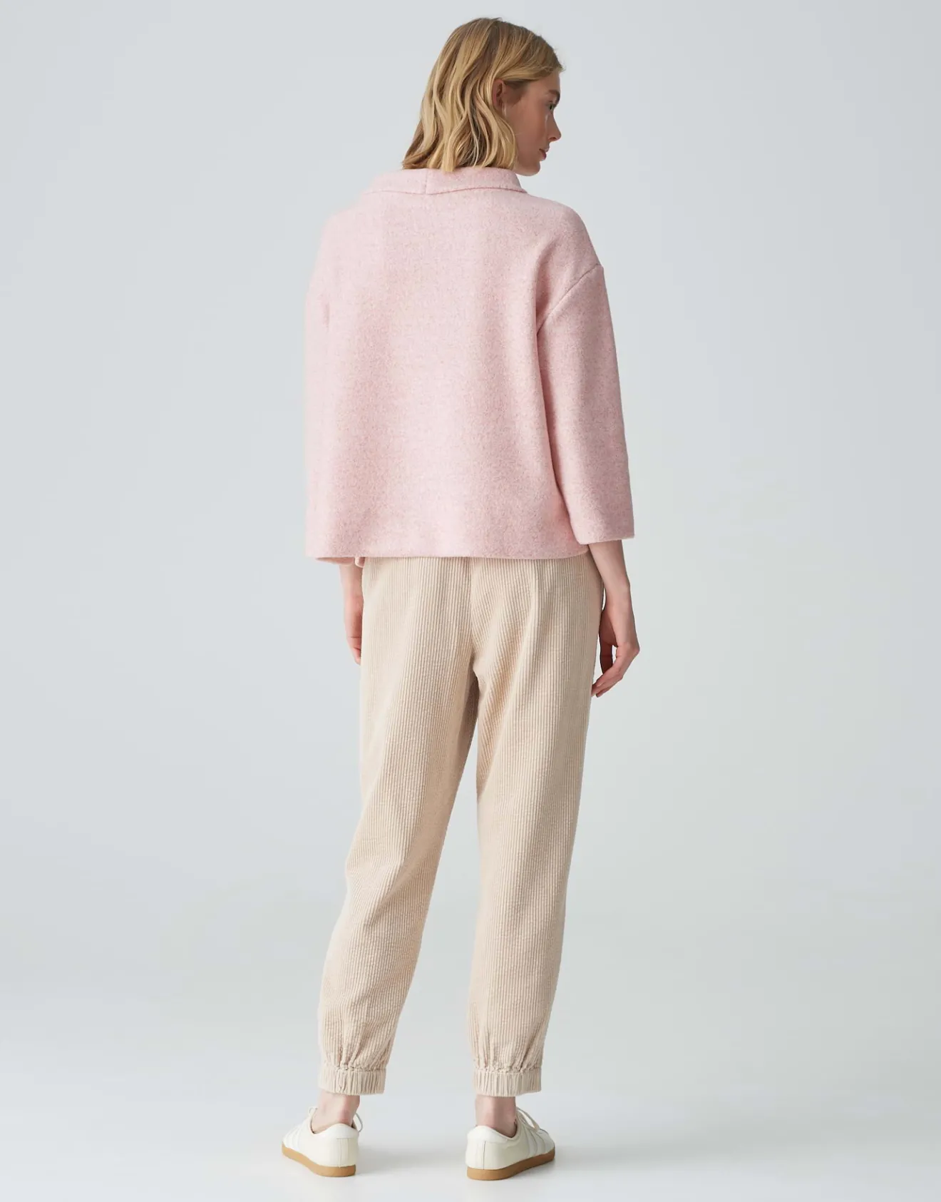 New Sweater GESURLA Loose mit weichem Hand-Feel Sweat