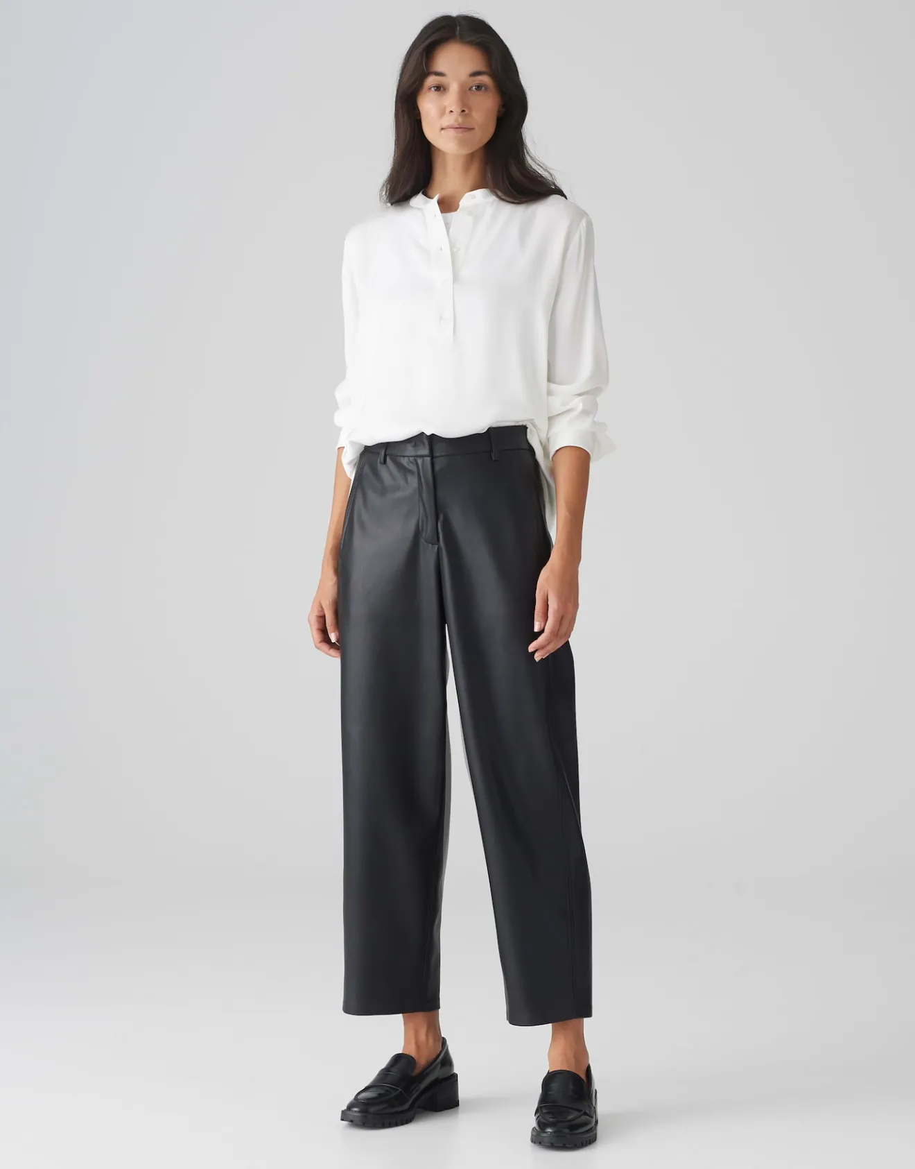 Best Sale Tapered Pants MARUTO Relaxed in Lederoptik Hosen