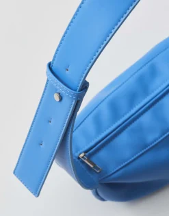Store Umhängetasche BALANKA aus weichem Lederimitat Accessoires